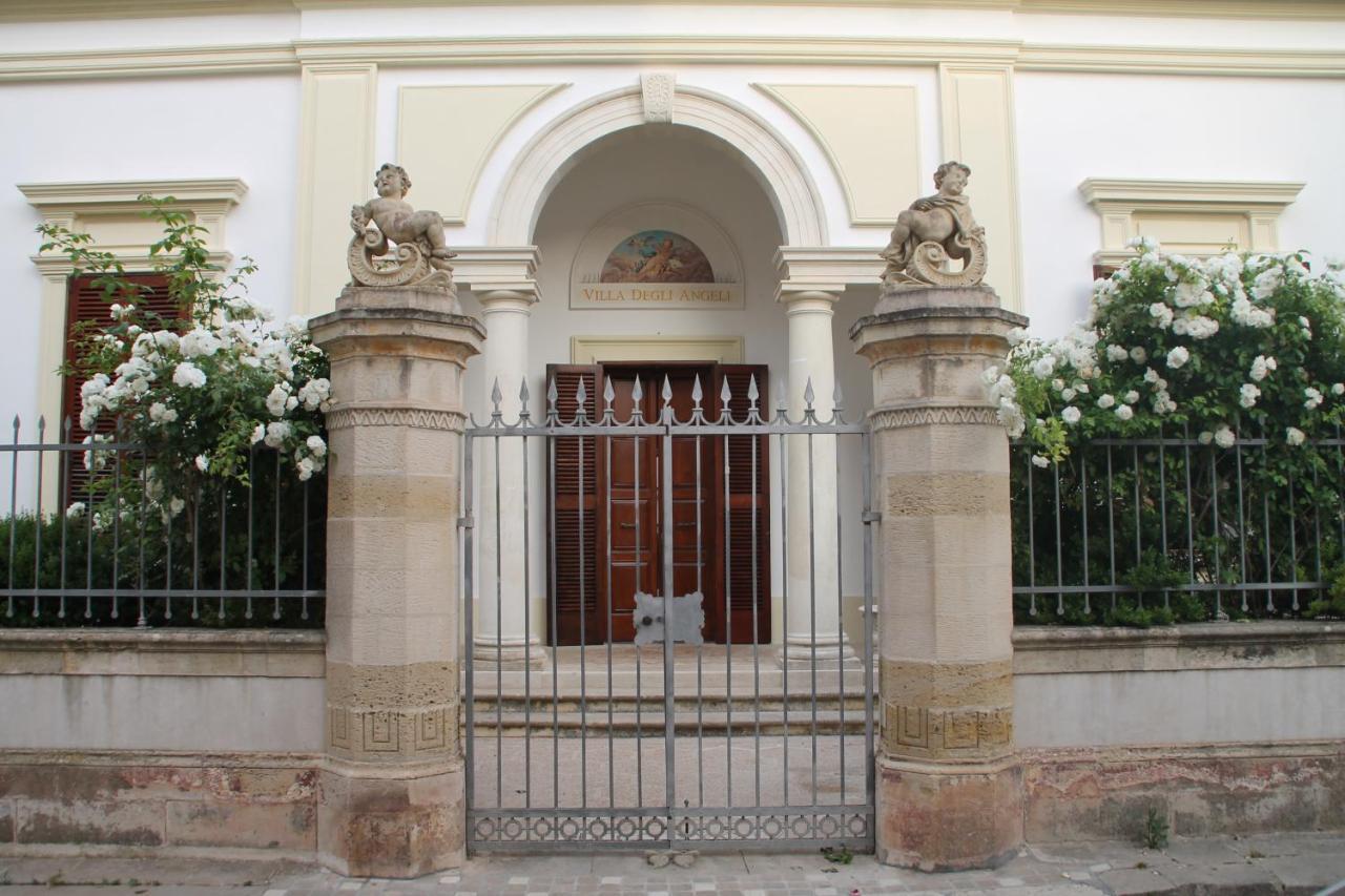 Villa Degli Angeli Санта Мария ал Баньо Екстериор снимка